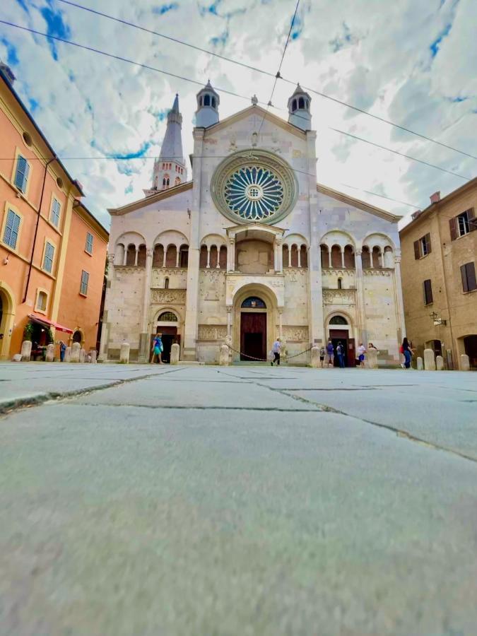 Апартаменти Duomo 12 Модена Екстер'єр фото
